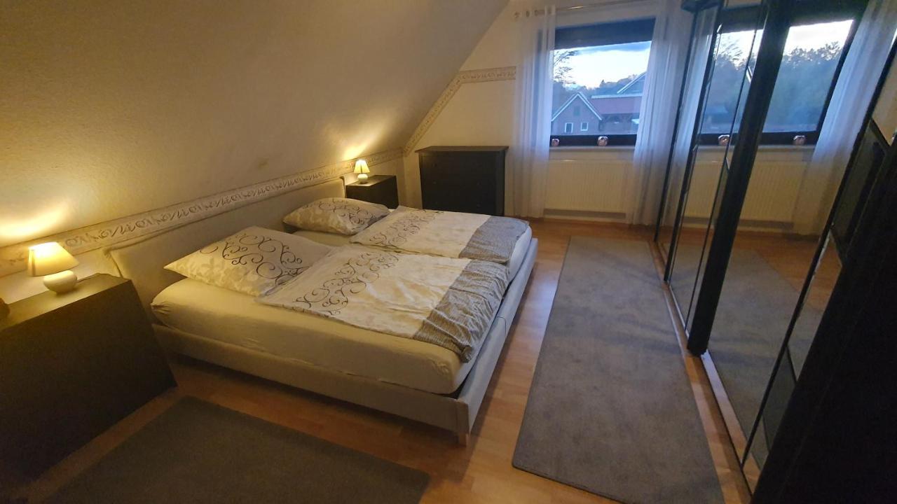 Ferienwohnung Hahnentange Rhauderfehn エクステリア 写真